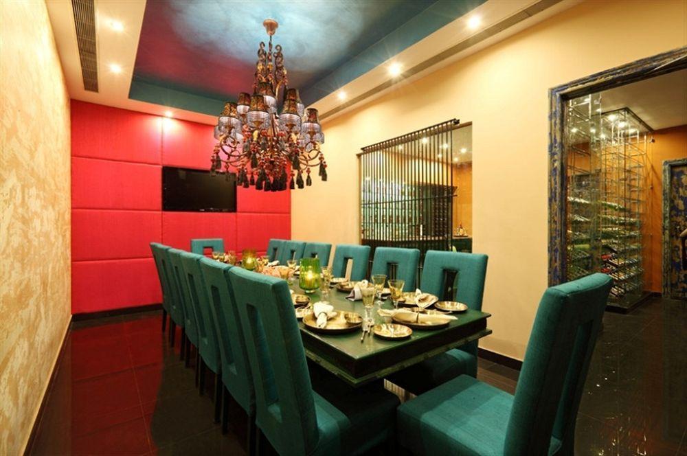 Tuli Imperial Hotel Nagpur Buitenkant foto