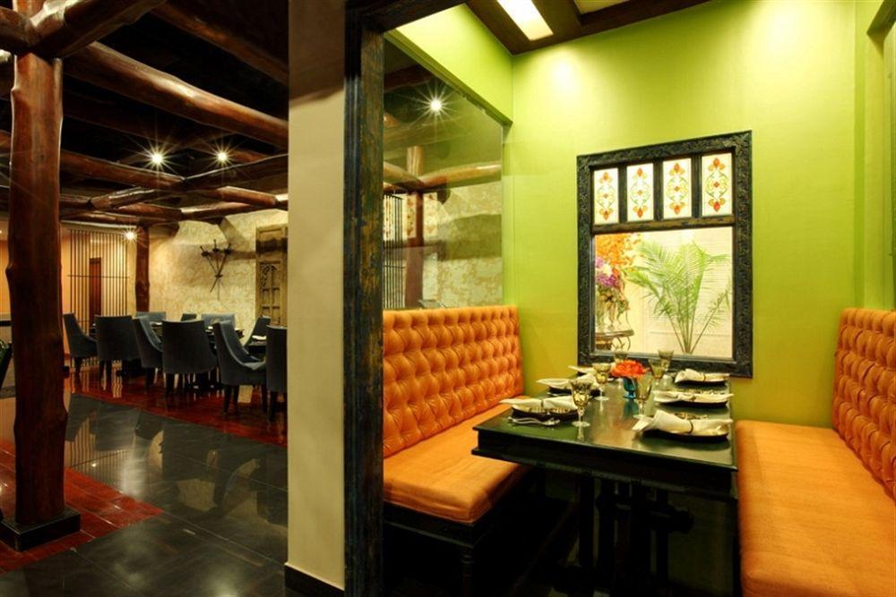Tuli Imperial Hotel Nagpur Buitenkant foto
