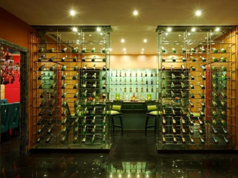 Tuli Imperial Hotel Nagpur Buitenkant foto
