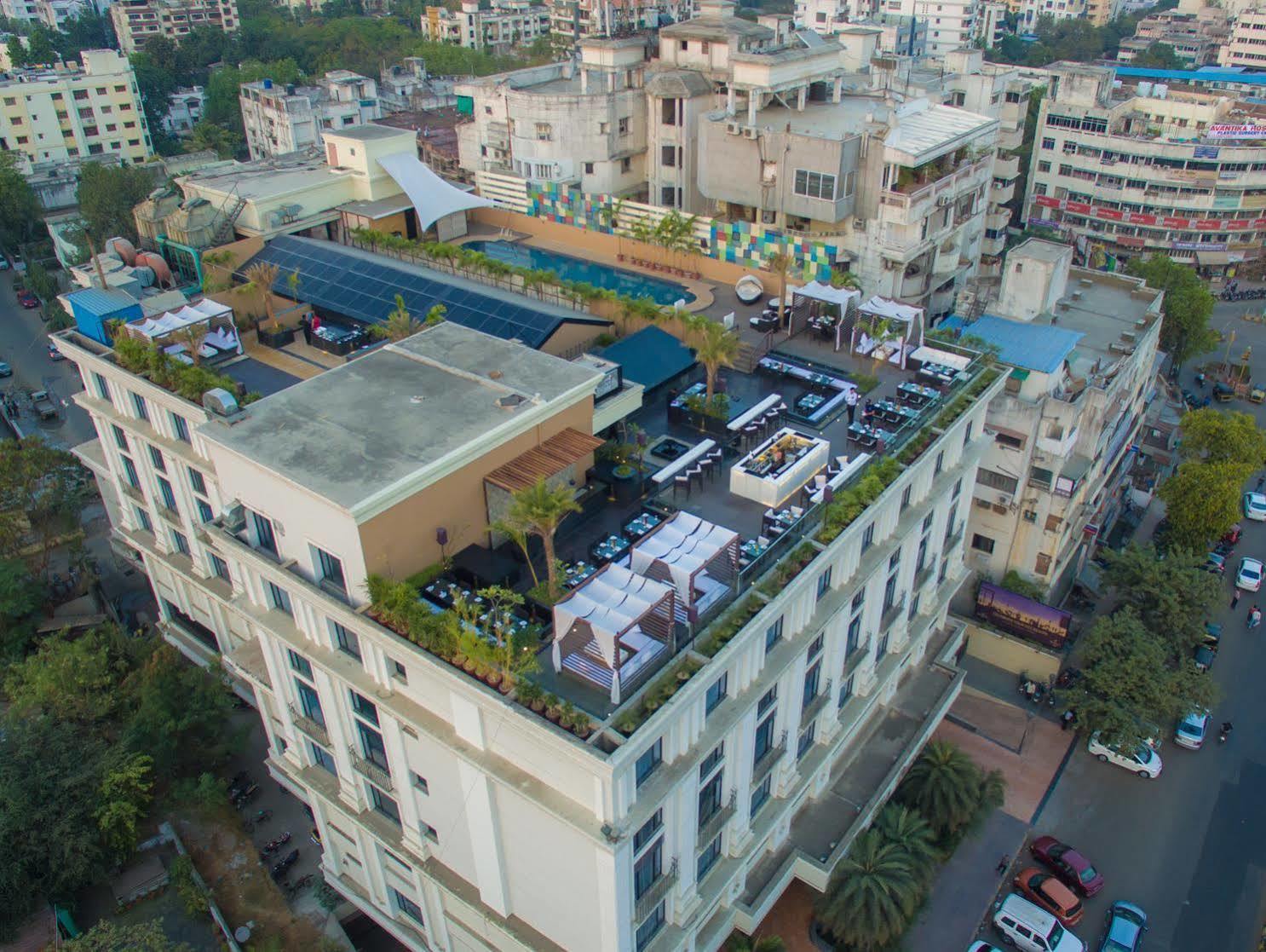 Tuli Imperial Hotel Nagpur Buitenkant foto